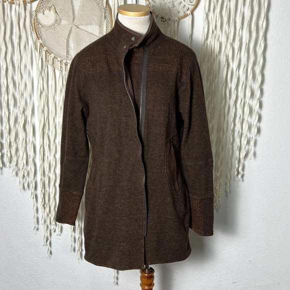 Title Nine Women’s Brown Wool Side Zip Knit Jacket Size Large - Picture 1 of 15